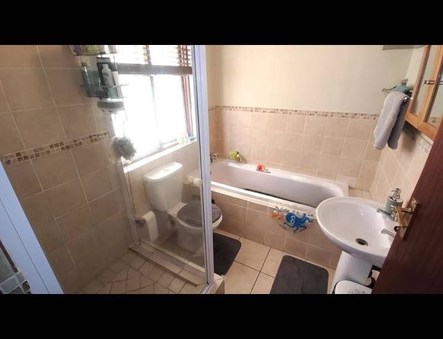 2 BEDROOM APARTMENT FOR SALE IN MONTANA PARK